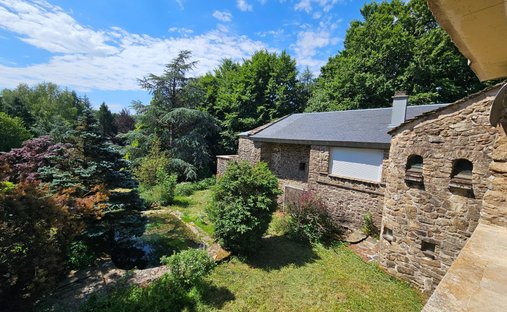 House in Murat-sur-Vèbre, Occitania, France 1