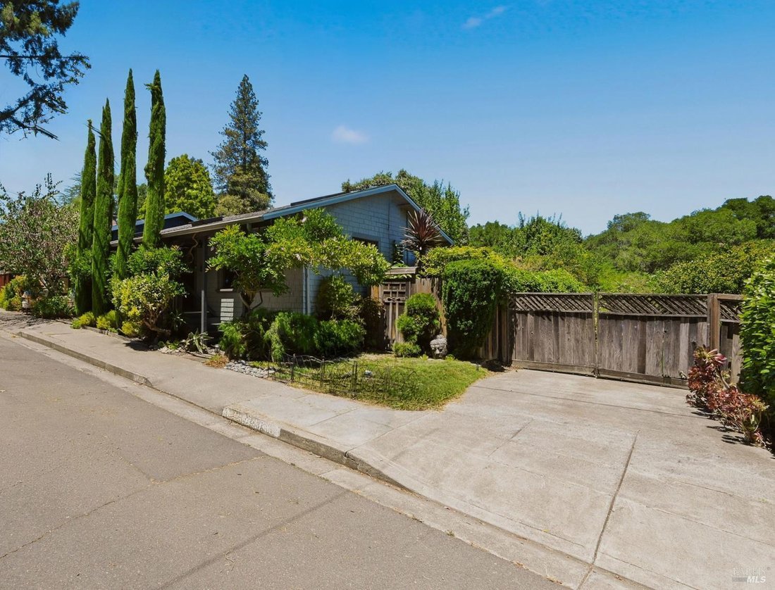 House in Sebastopol, California, United States 2 - 18171945