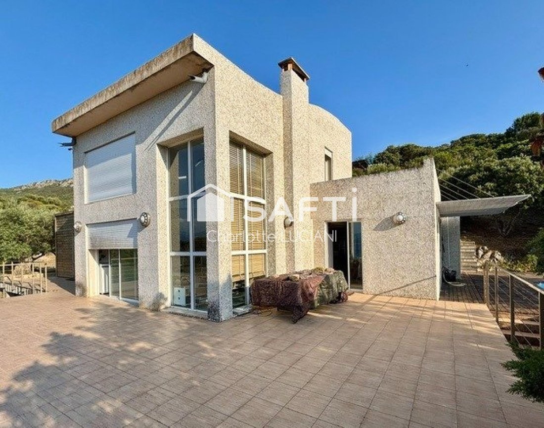House in Belvedere-Campomoro, Corsica, France 4 - 18100257