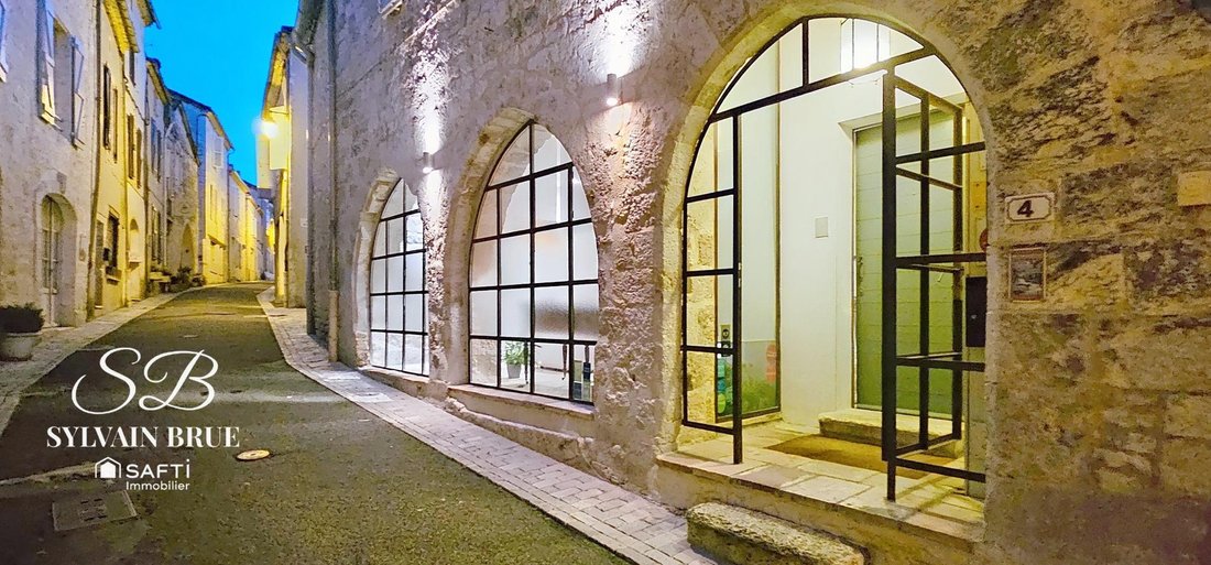 Haus in Montcuq-en-Quercy-Blanc, Okzitanien, Frankreich 1 - 18169463