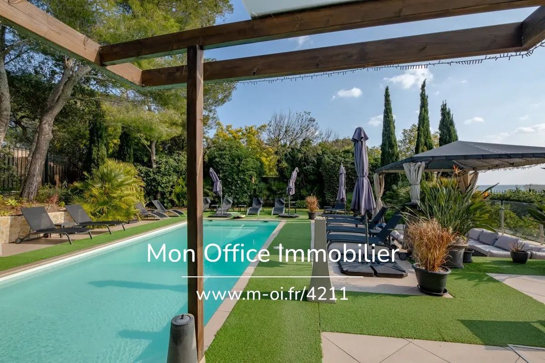 House in Frejus, Provence-Alpes-Côte d'Azur, France 3 - 16798346