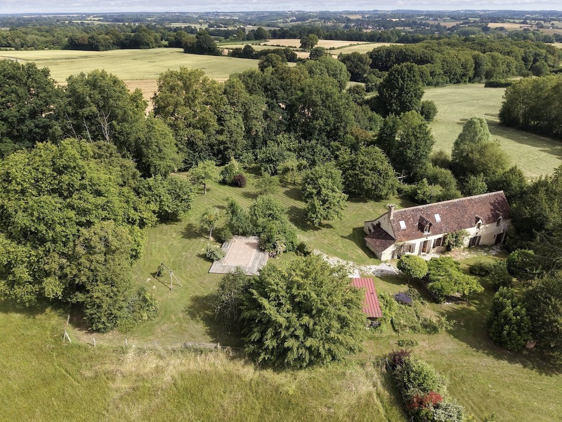 Estate in Saint-Germain-de-la-Coudre, Normandy, France 3 - 17471377