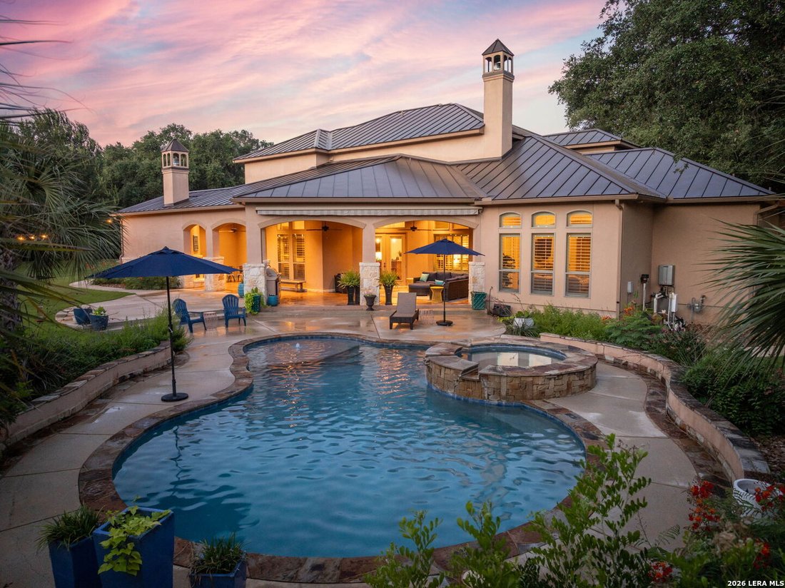 House in Garden Ridge, Texas, United States 4 - 18165153