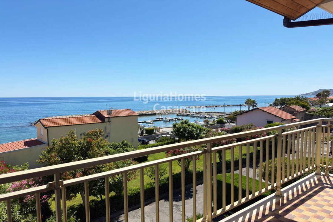 Apartment in Santo Stefano al Mare, Liguria, Italy 5 - 18165617