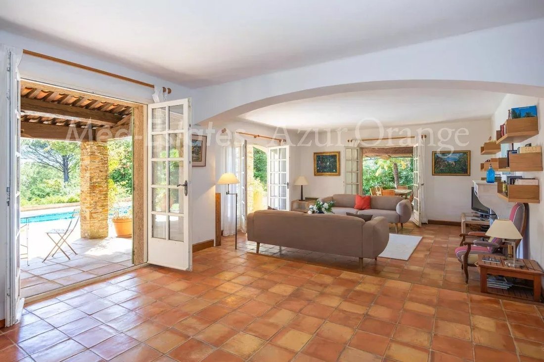 Villa in Grimaud, Provence-Alpes-Côte d'Azur, France 5 - 18171149