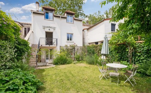 Townhouse in Gambetta, Paris 20e Arrondissement, Paris 1
