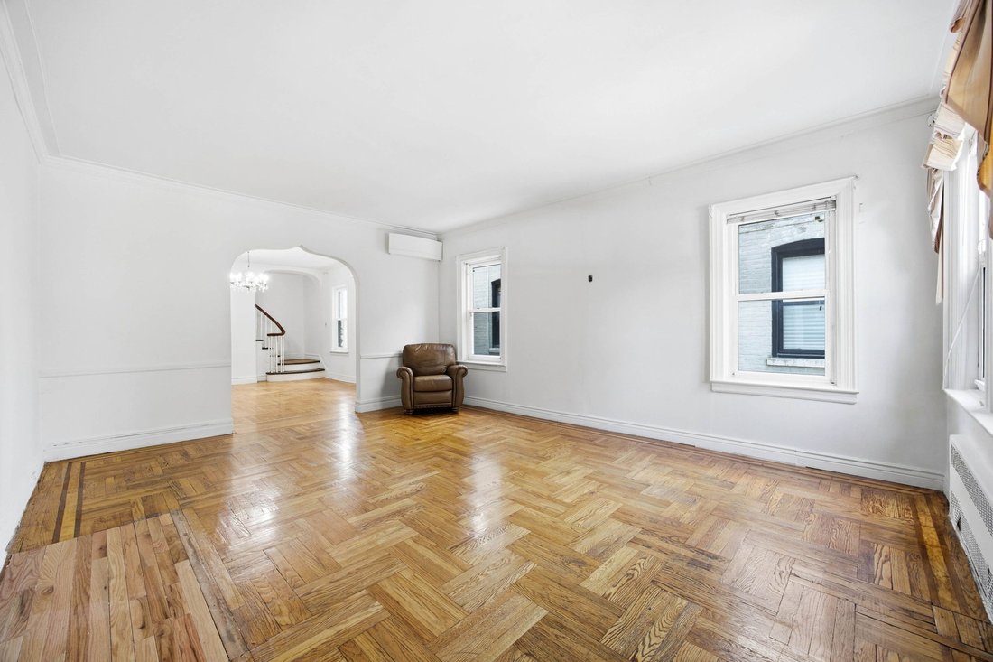 House in New York, New York, United States 4 - 18171771