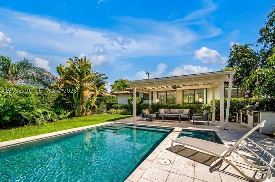 House in Miami, Florida, United States 2 - 18165103
