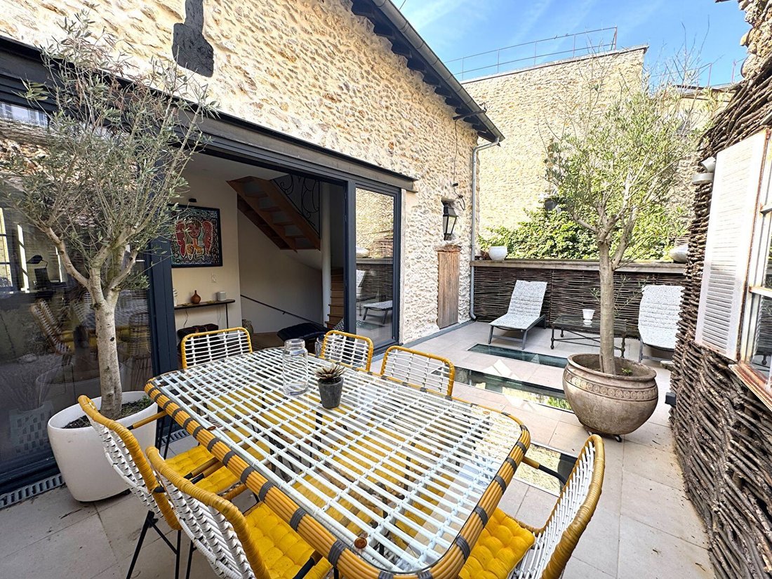 House in Montfort-l'Amaury, Ile-de-France, France 1 - 18167318