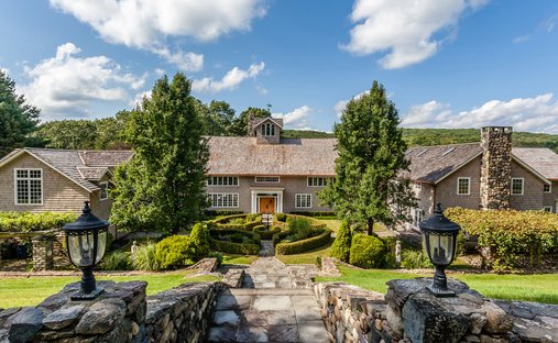 House in Washington, Connecticut, United States 1