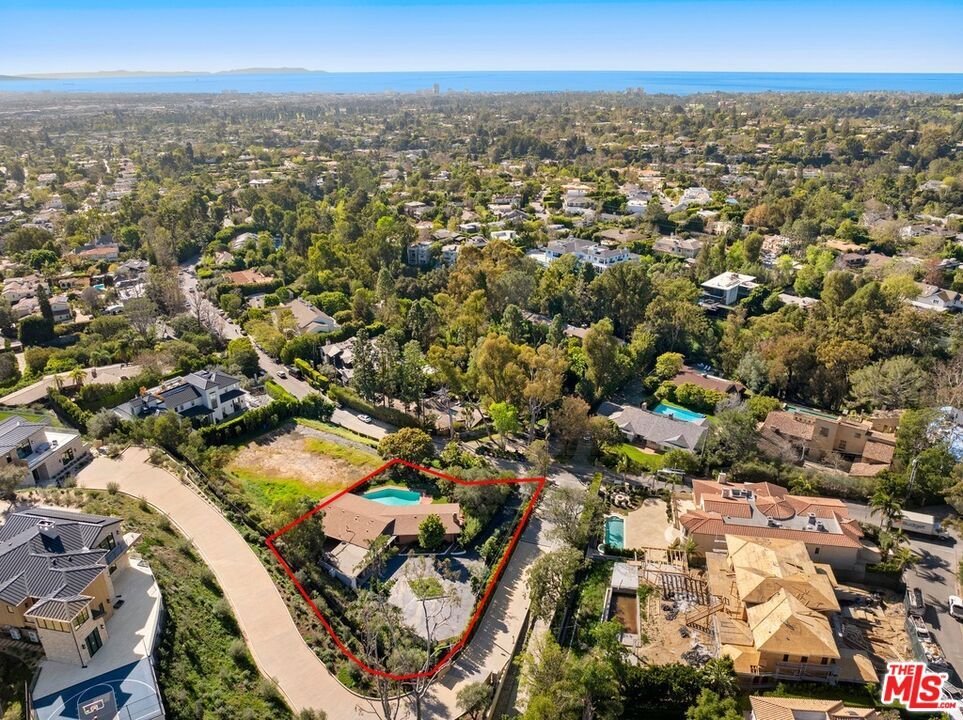 House in Los Angeles, California, United States 3 - 18164971
