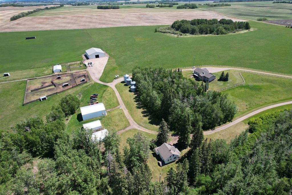 House in AB, Alberta, Canada 1 - 18171605