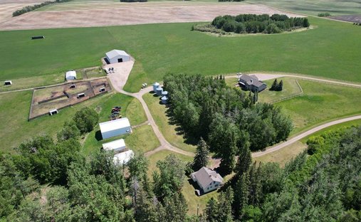 Maison à AB, Alberta, Canada 1