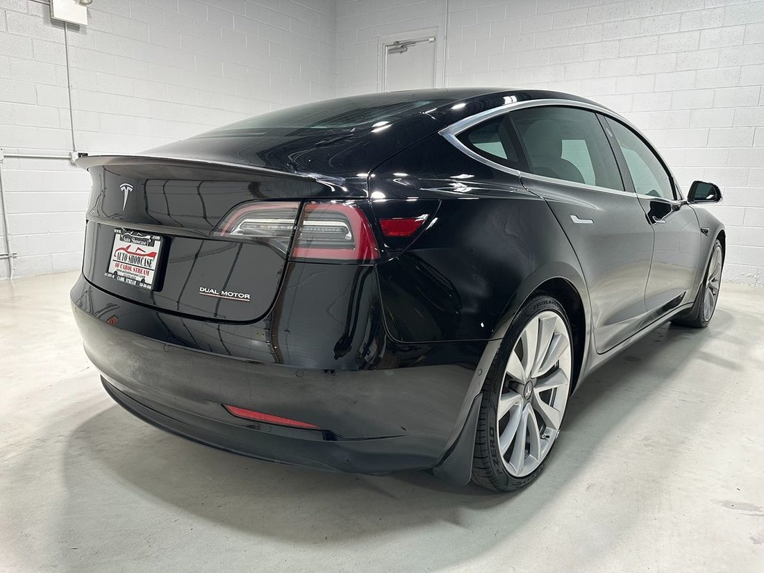 Sedan in Carol Stream, IL, United States 5 - 18168859