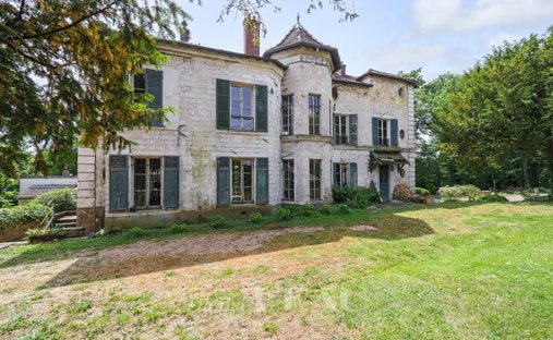 House in Jouy Centre-Petit Jouy, Jouy-en-Josas, France 1