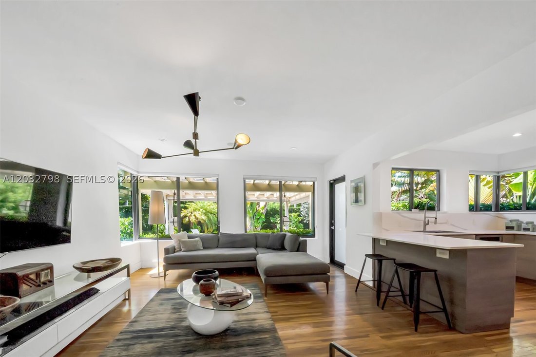 House in Miami, Florida, United States 4 - 18165103