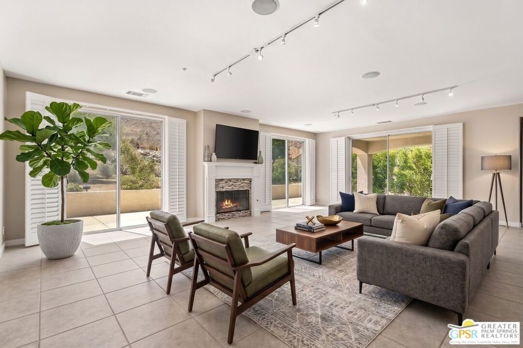 Condo in Palm Springs, California, United States 3 - 18164970