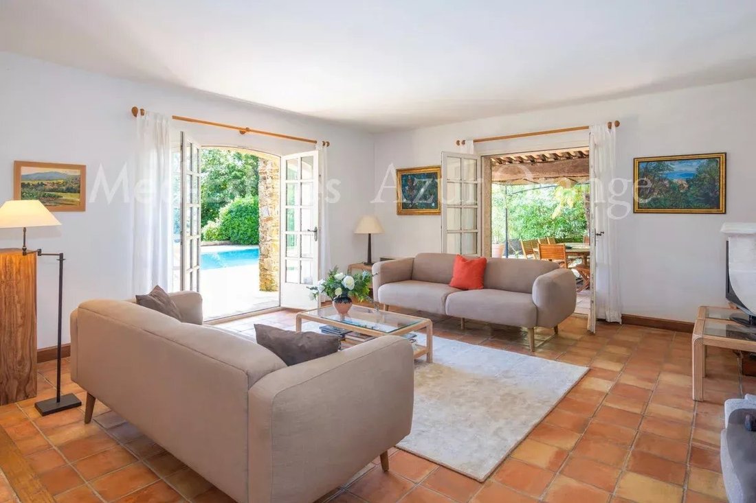 Villa in Grimaud, Provence-Alpes-Côte d'Azur, France 4 - 18171149