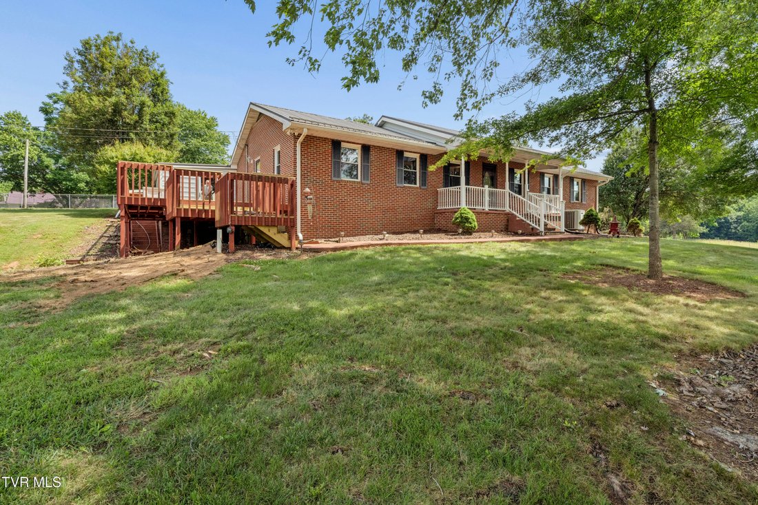 House in Johnson City, Tennessee, United States 3 - 18171863