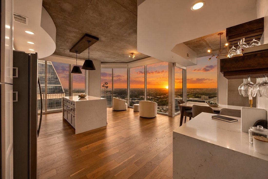 Condo in Austin, Texas, United States 1 - 18162470