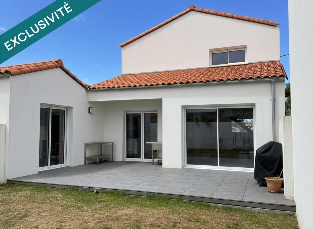 House in Les Sables-d'Olonne, Pays de la Loire, France 1 - 18169432