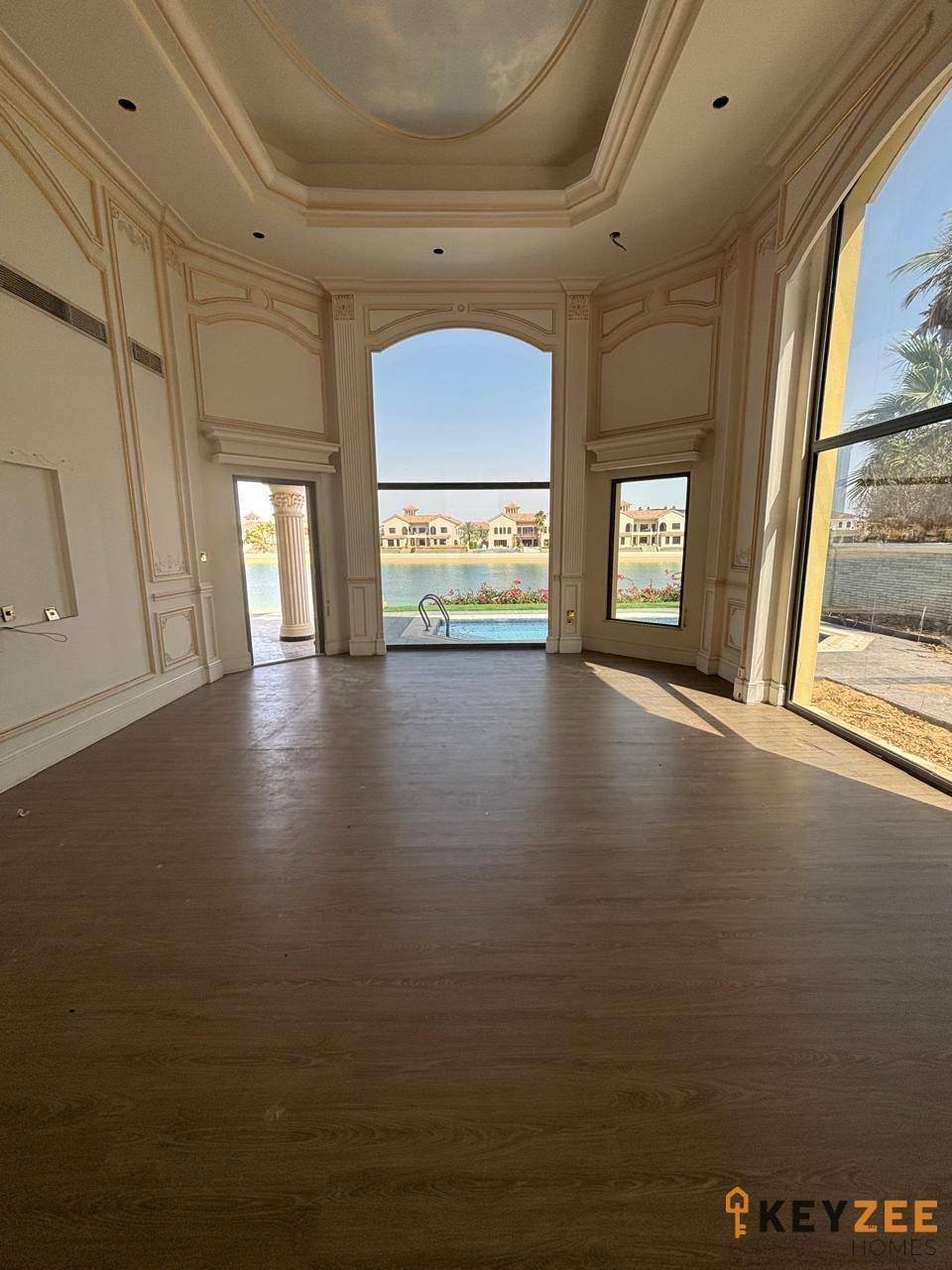 Villa in Palm Jumeirah, Dubai, United Arab Emirates 2 - 18165211