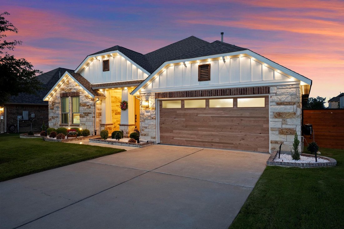 House in Pflugerville, Texas, United States 5 - 18167031