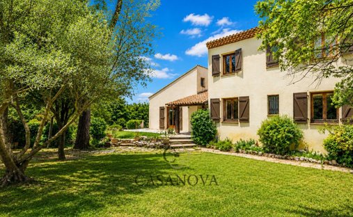 House in Saint-Mathieu-de-Treviers, Occitania, France 1
