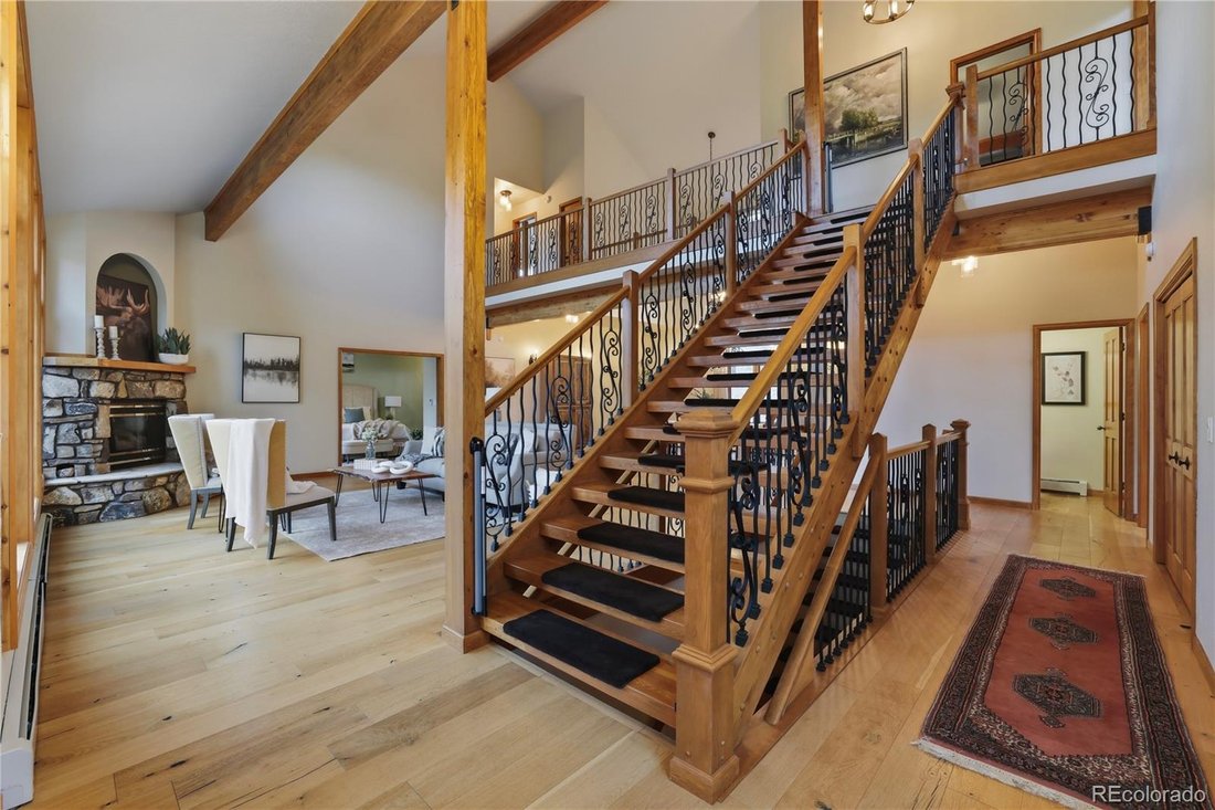 House in Cascade-Chipita Park, Colorado, United States 4 - 18166945