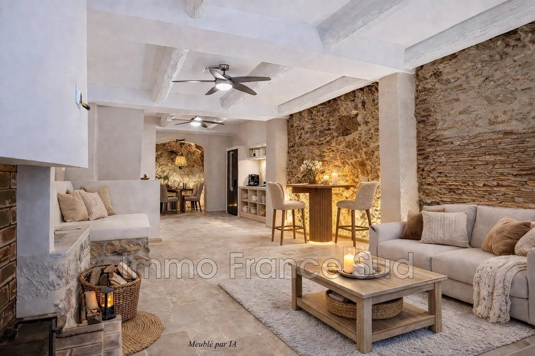 Villa in Grimaud, Provence-Alpes-Côte d'Azur, France 1 - 18168825