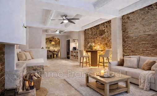 Villa in Grimaud, Provence-Alpes-Côte d'Azur, France 1