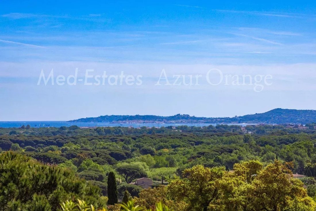 Villa in Grimaud, Provence-Alpes-Côte d'Azur, France 2 - 18171149