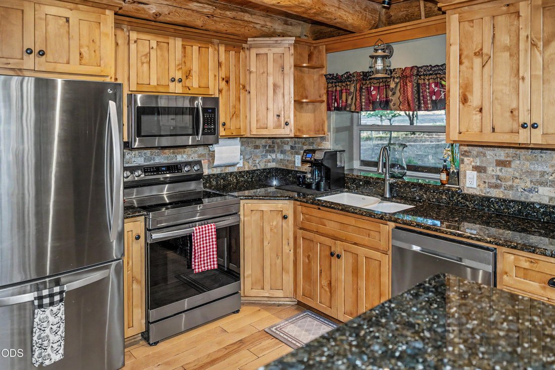 House in Bonanza, Oregon, United States 4 - 18166761