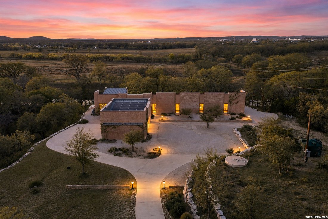 House in Boerne, Texas, United States 1 - 17530645