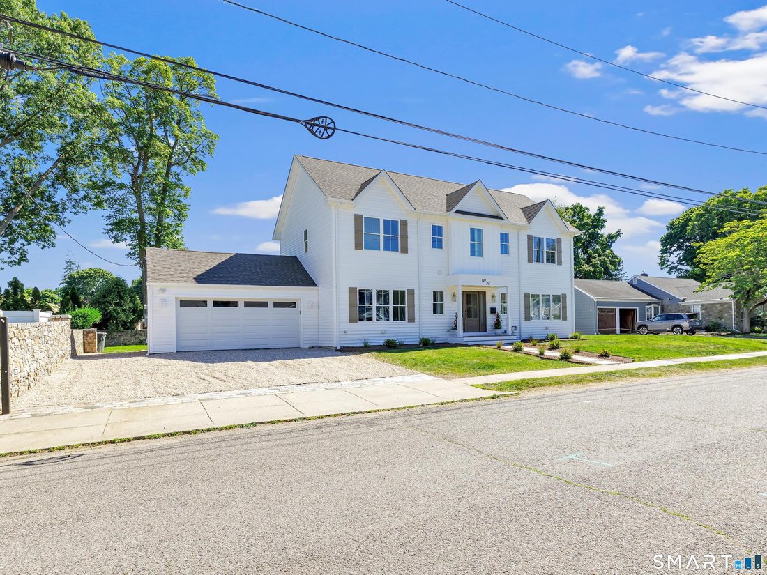House in Milford, Connecticut, United States 2 - 18171757