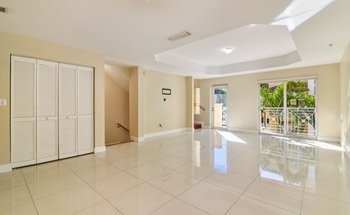 Condo in Golden Beach, Florida, United States 1