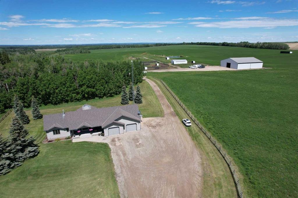 House in AB, Alberta, Canada 2 - 18171605