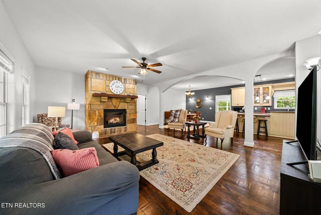 House in Crossville, Tennessee, United States 4 - 18166981