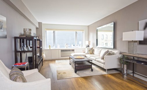 Condo in New York, New York, United States 1