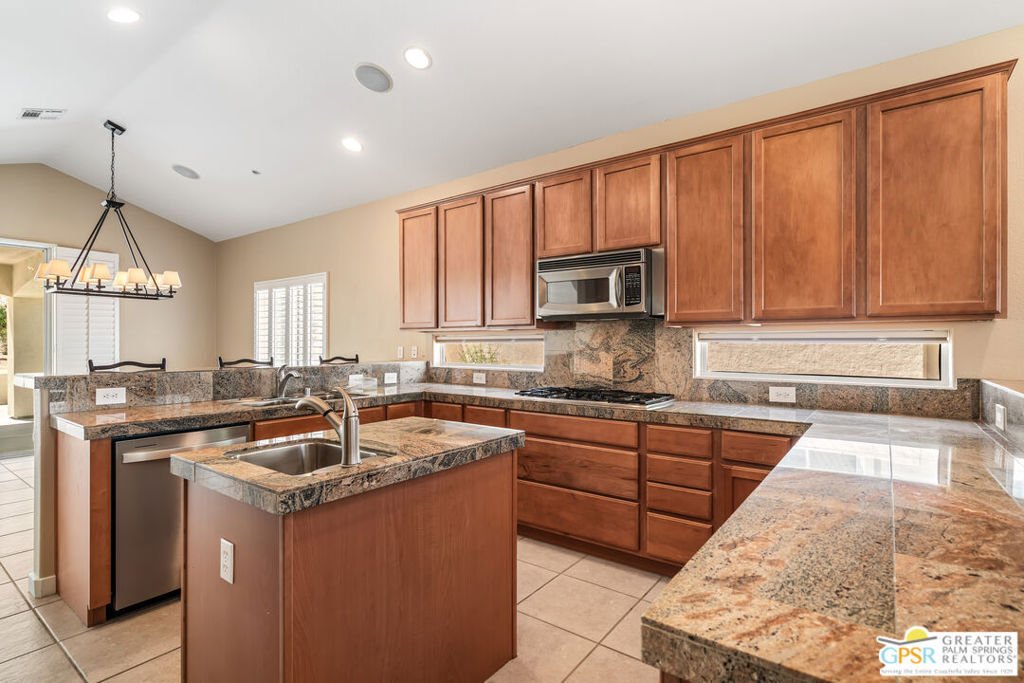 Condo in Palm Springs, California, United States 5 - 18164970