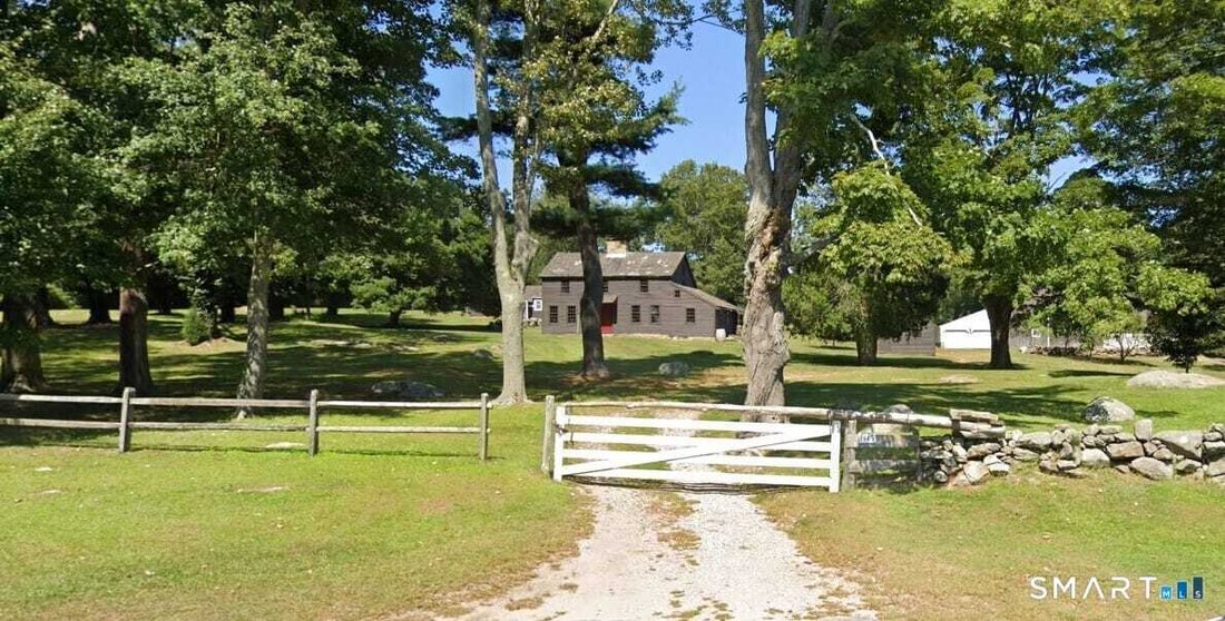 House in Old Saybrook, Connecticut, United States 2 - 18171572