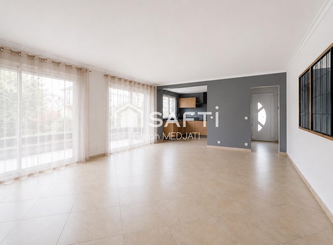 House in Taverny, Ile-de-France, France 2 - 17713420