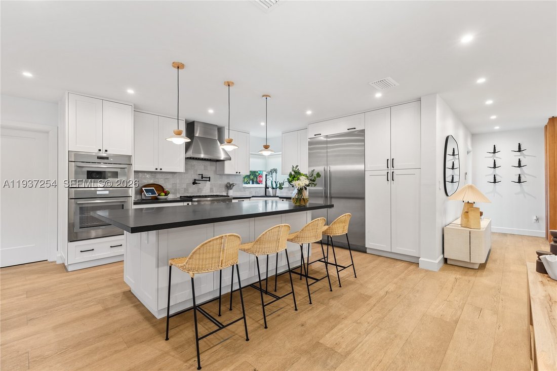 House in Miami, Florida, United States 2 - 16916339