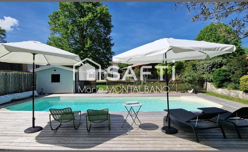 House in Mios, Nouvelle-Aquitaine, France 1