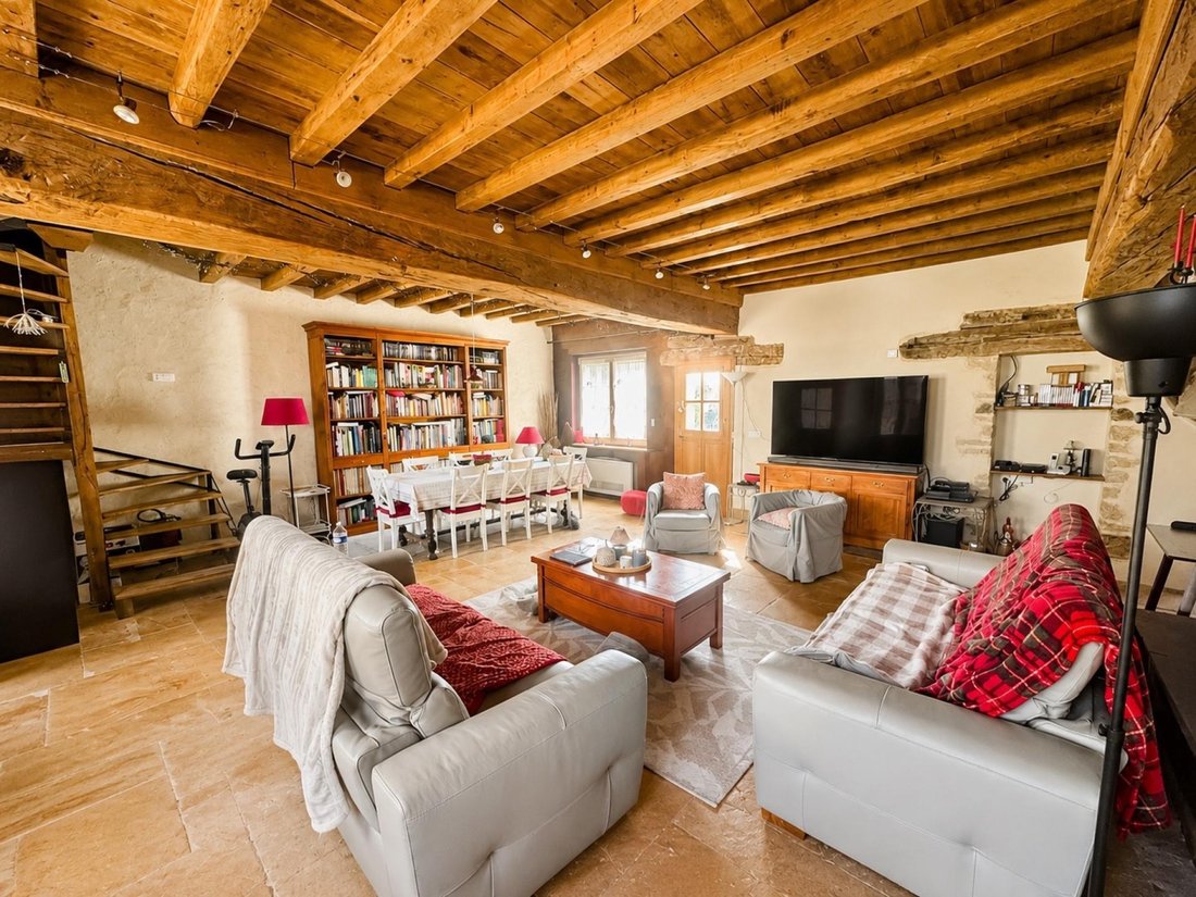 House in Centre Ville, Beaune, France 5 - 17895097