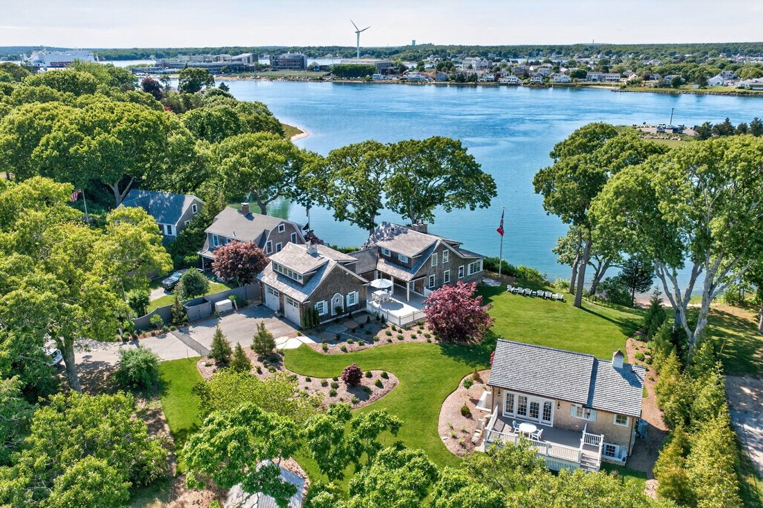 House in Bourne, Massachusetts, United States 1 - 18171446
