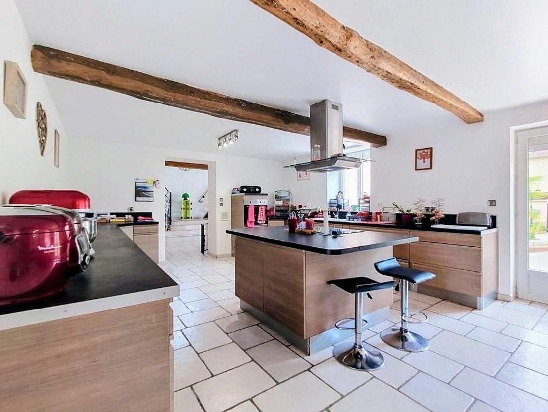 House in Bresles, Hauts-de-France, France 1 - 16811074