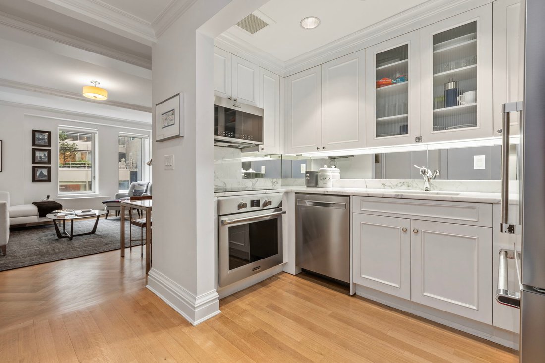 Condo in New York, New York, United States 4 - 18170134