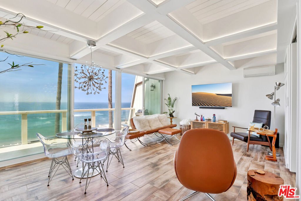Condo in Malibu, California, United States 5 - 18168620