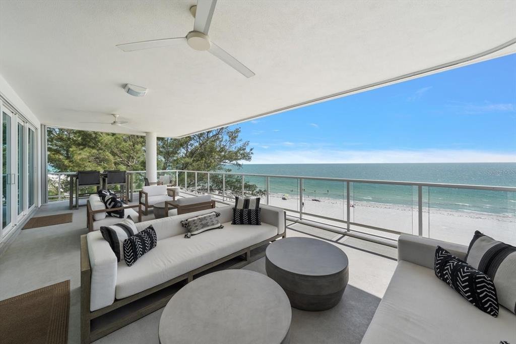 Condo in Indian Shores, Florida, United States 4 - 18171071